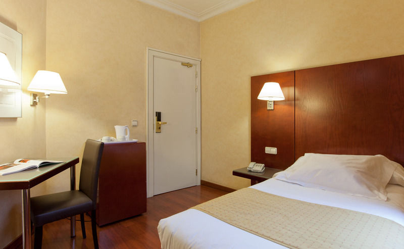 Hotel Arosa 马德里 外观 照片